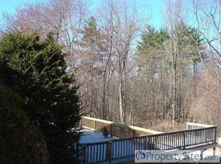 15 Kathy Ave, Dracut, MA 01826