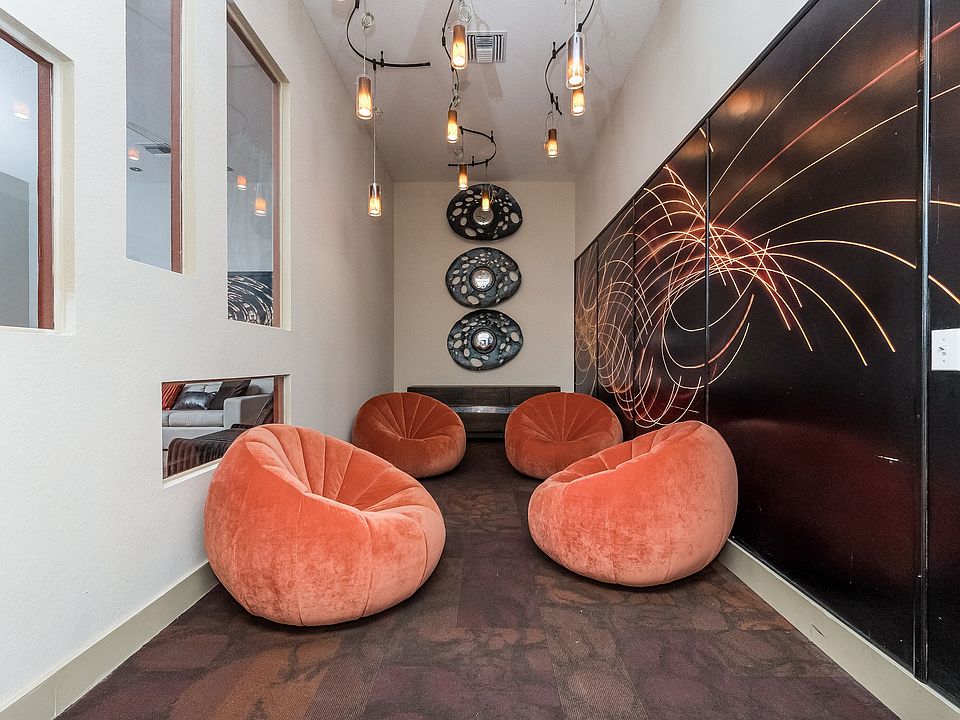 Tuscany Pointe at Tampa Apartment Homes 3350 W Hillsborough Ave Tampa