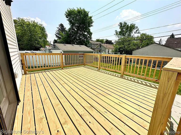 442 Ardmore Dr — Photo 9