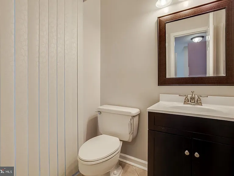 10301 Cherry View Ct — Photo 8