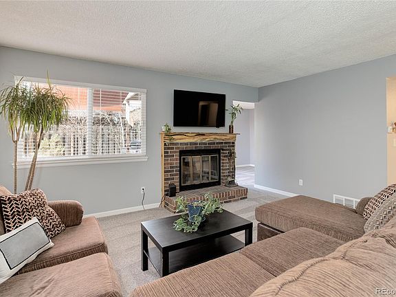 2nd image of 7153 Fenton Cir