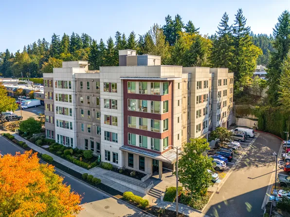 Francis Village, 12601 NE 124th St #406, Kirkland, WA 98034