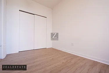 Rented by ZealEstate Group Inc