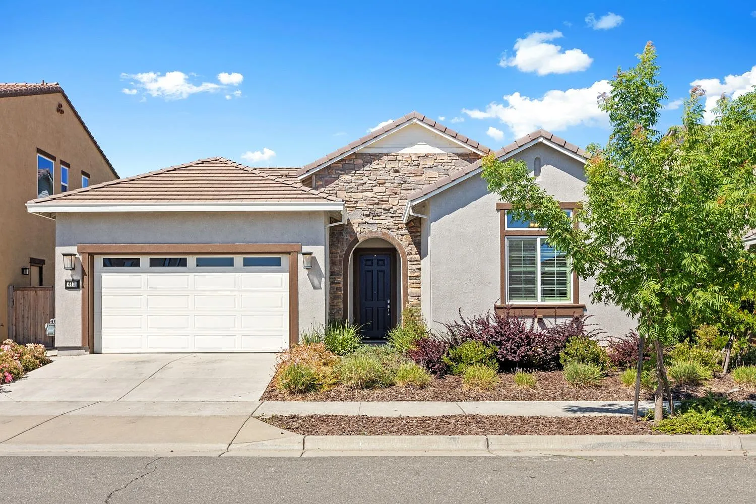 441 Olivadi Way photo 1