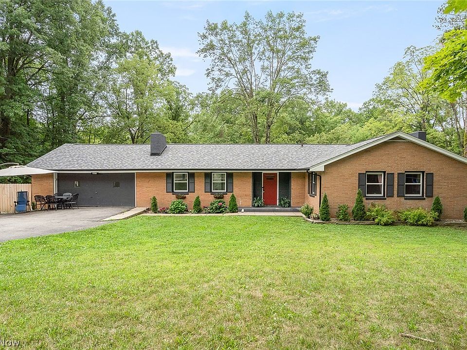 1st image of 4870 Logan Way