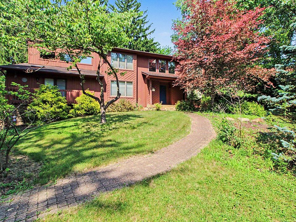 1st image of 3654 E Pineview Dr