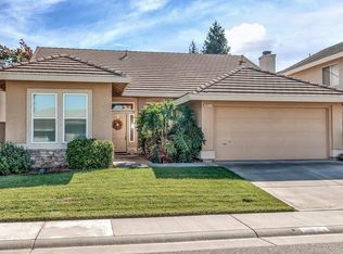 8831 White Peacock Way, Elk Grove, CA 95624