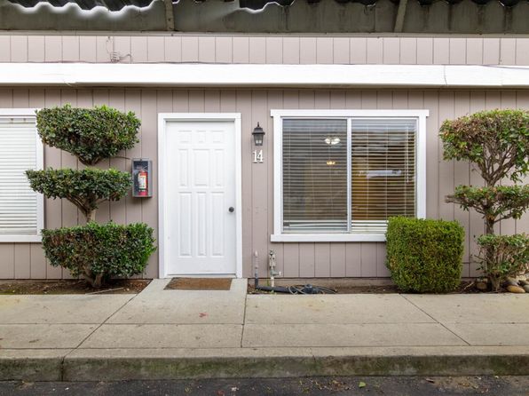 hollister homes for sale