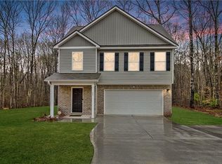 370 Cassidy Trl, Douglasville, GA 30134