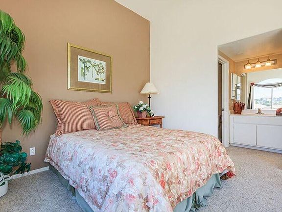 3rd image of 18073 Annes Cir Unit 101