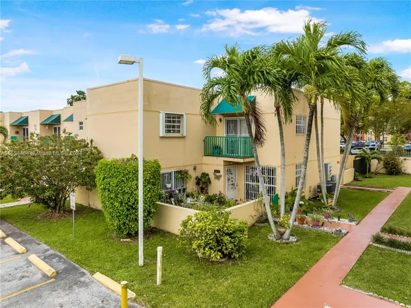 1850 SW 121st Ct APT 263, Miami, FL 33175