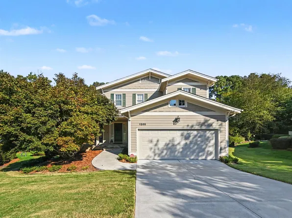 1205 Groves Field Ln, Wake Forest, NC 27587