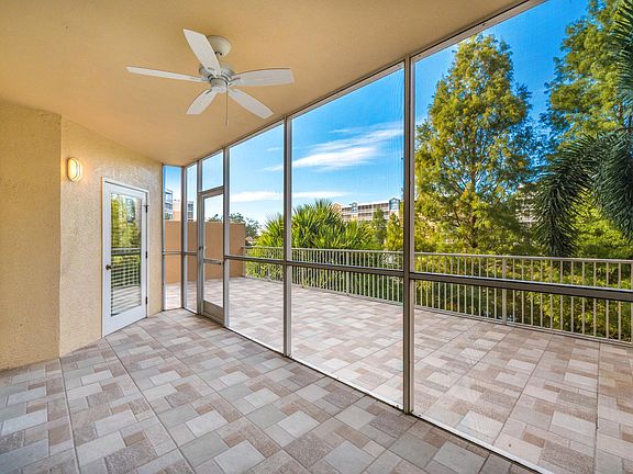 SCREEN PORCH PLUS 300 SQ. FT. PRIVATE BALCONY