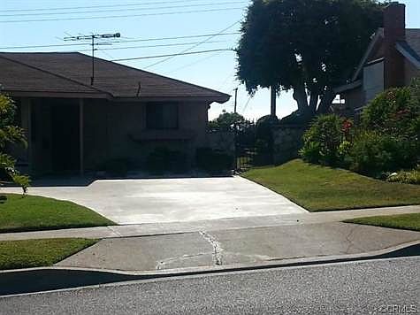 2nd image of 19011 Belshaw Ave