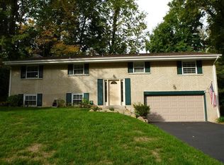 6255 Rivercliff Ln, Dayton, OH 45449