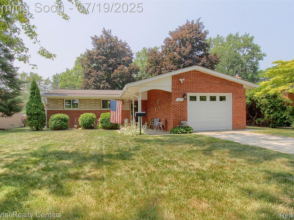 1st image of 22073 Tredwell Ave