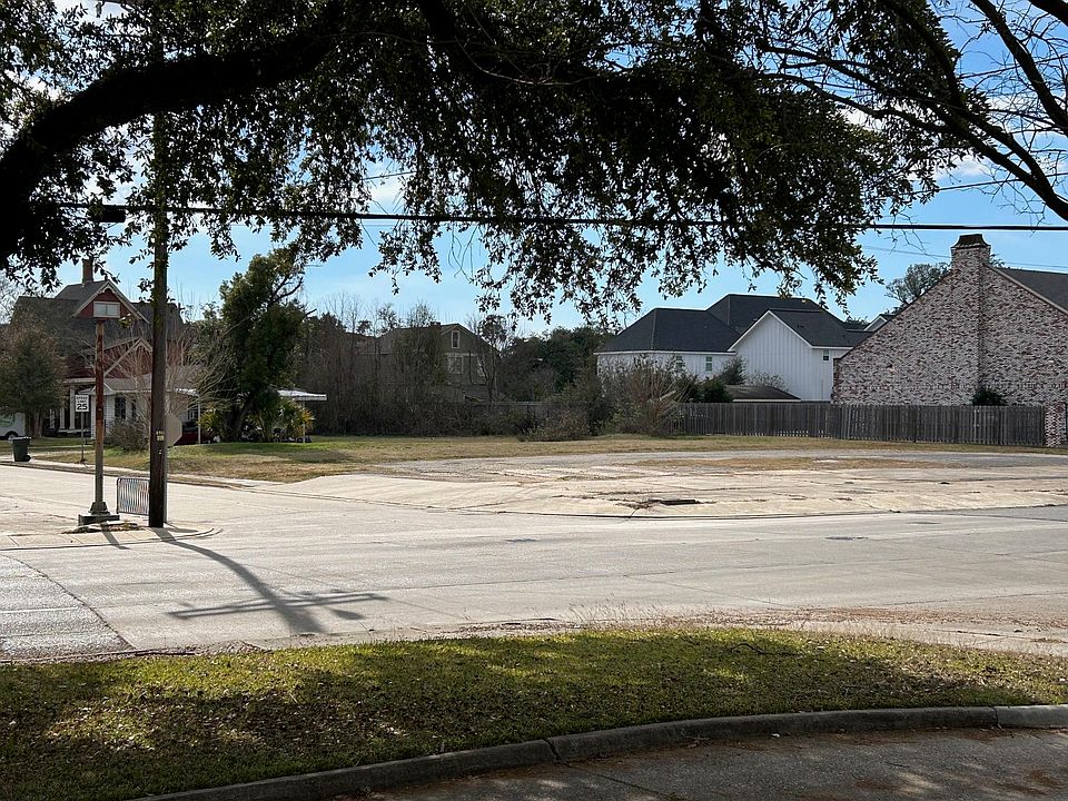 1st image of Broad St