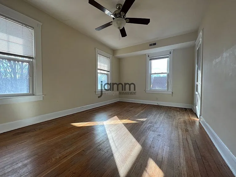 13103 Cedar Rd — Photo 19