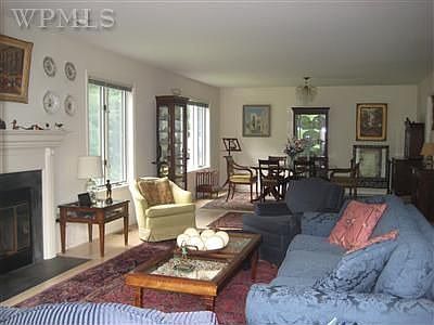 3rd image of 9 Cotswold Dr