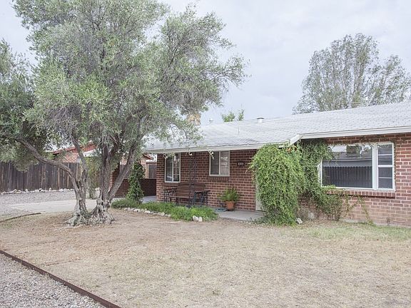 3rd image of 2316 N Richey Blvd