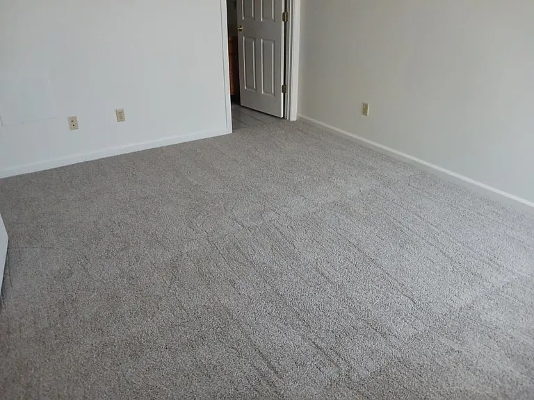 2043 Rolling Meadows Ln — Photo 15