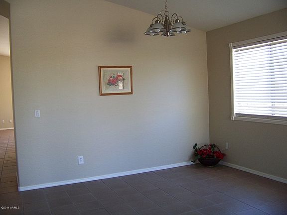 3rd image of 2063 N Pine Pl