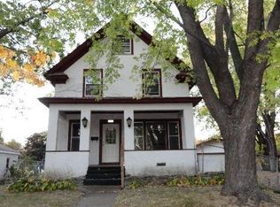 1549 Ivy Ave E, Saint Paul, MN 55106