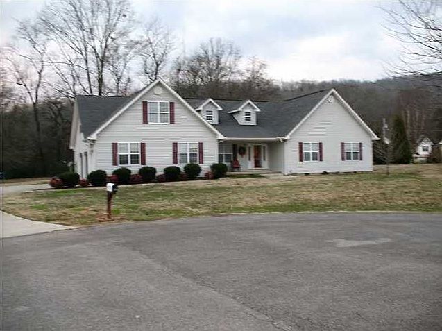 1st image of 130 Meadow Brook Ln