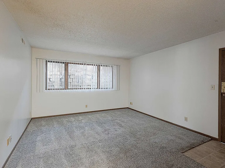 4640 Meredeth St #3 — Photo 1