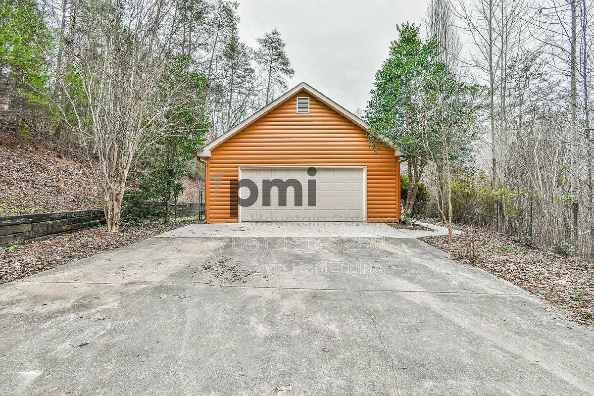 Building Photo - 89 Twin Creek Dr