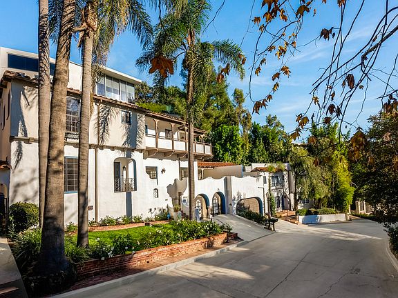 2nd image of 1328 Sierra Alta Way