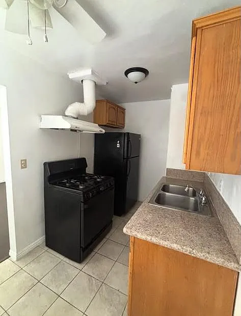 1 bed, 500 sqft, $1,550 — Photo 4