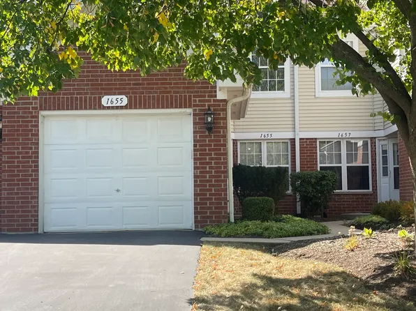 1655 Thornfield Ct, Roselle, IL 60172