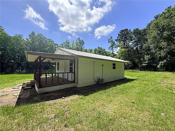 3rd image of 2464 Greenlaw Ave