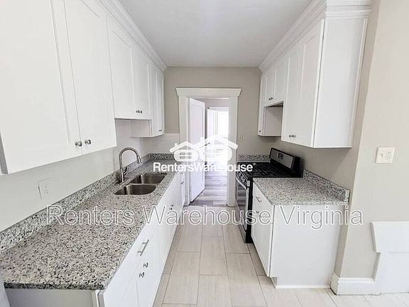 3rd image of 220 Glendale Ave APT 1