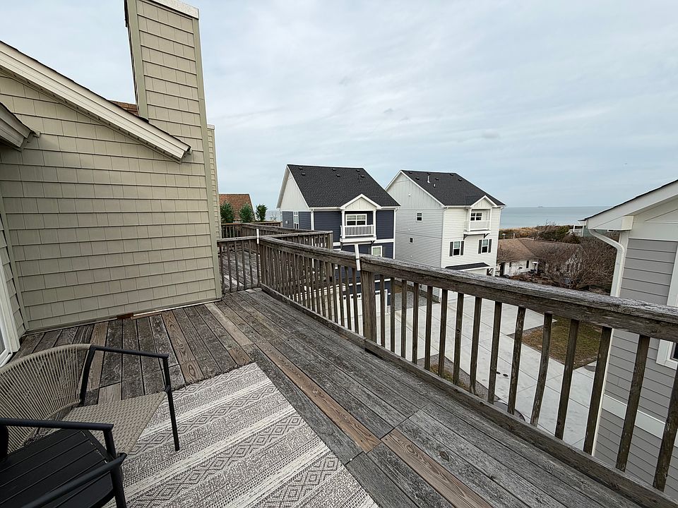 Third Story Patio