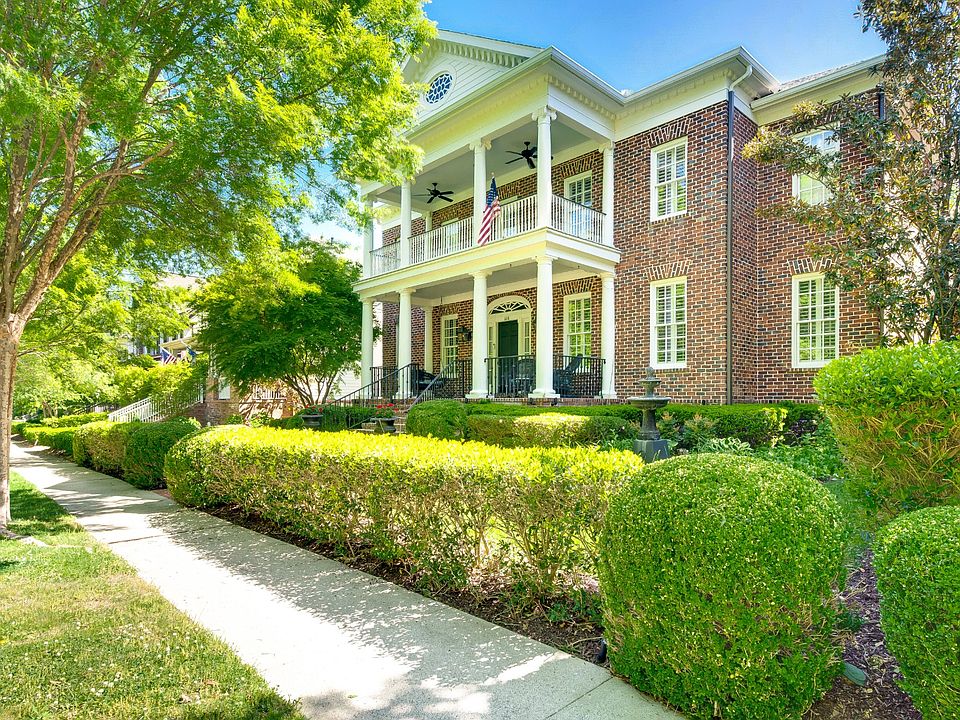 1st image of 618 Stonewater Blvd