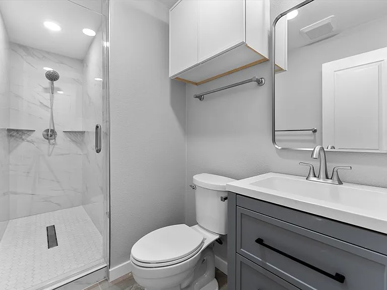 305 Valley Park Dr — Photo 27