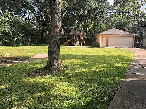 4th image of 4110 Shady Springs Dr