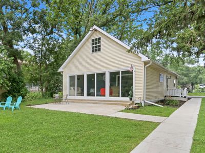 41607 N Lotus Ave, Antioch, IL, 60002