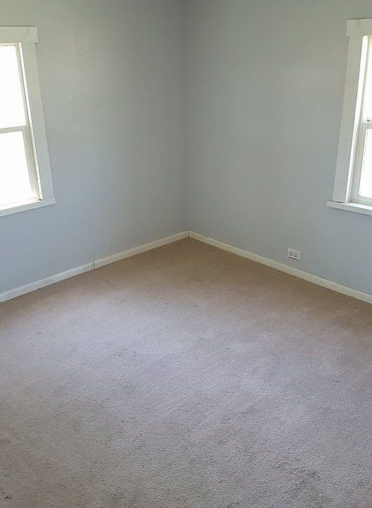 1st image of 1001 S 1st St