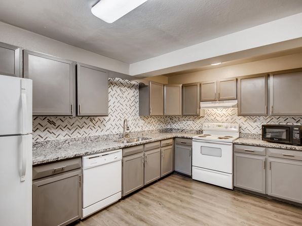 9900 E Florida Ave APT 11