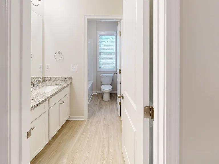 Quinn Residences at McCart Landing — Photo 74