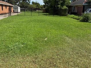 10922 Curran Rd, New Orleans, LA 70127