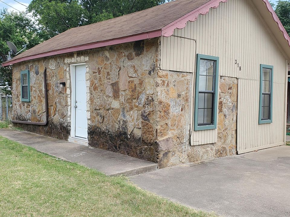 1st image of 318 Overlook Dr #318