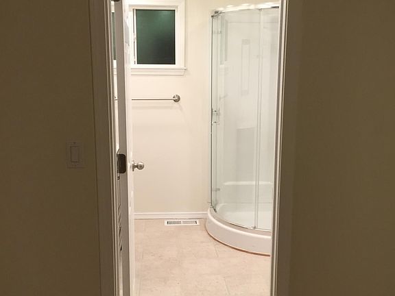 3rd image of 315 NW 202nd St