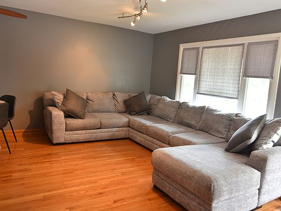 3rd image of 9803 Soreng Ave