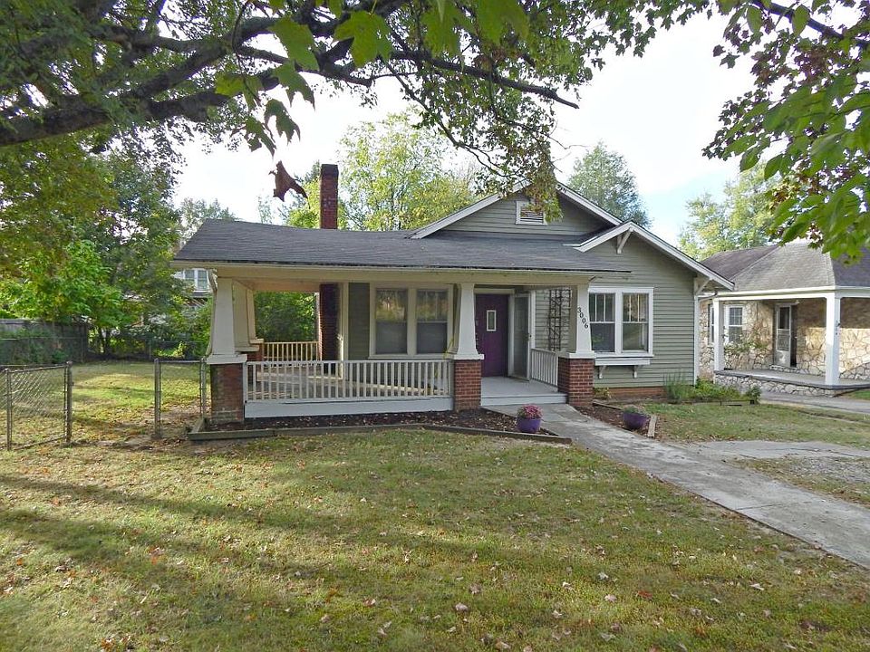 1st image of 3006 Sanders Dr