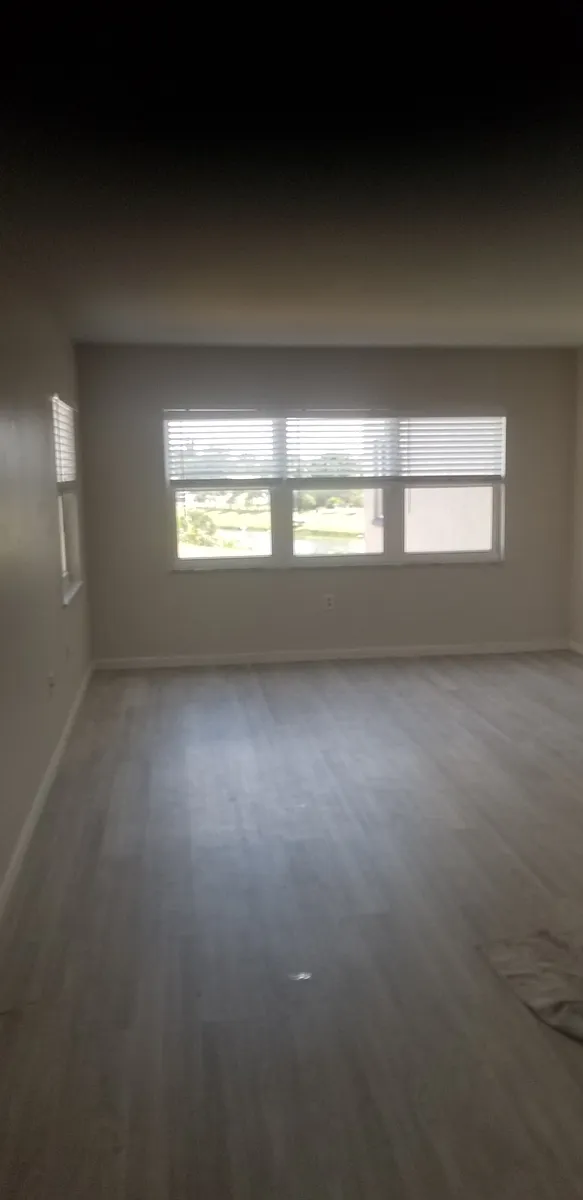 Lg Living room area - 3100 Harbor Blvd #214