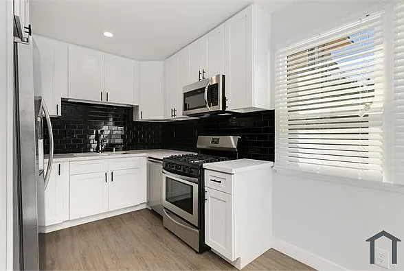 1345 Constance St #6 — Photo 3